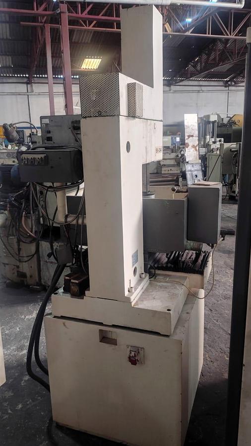 Usado ELETROEROSÃO PENETRAÇÃO ENGESPARK EDM 400