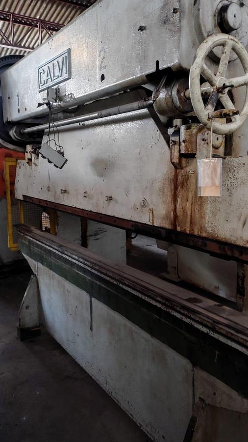 Usado Dobradeira Mecânica Calvi 3000 x 50ton