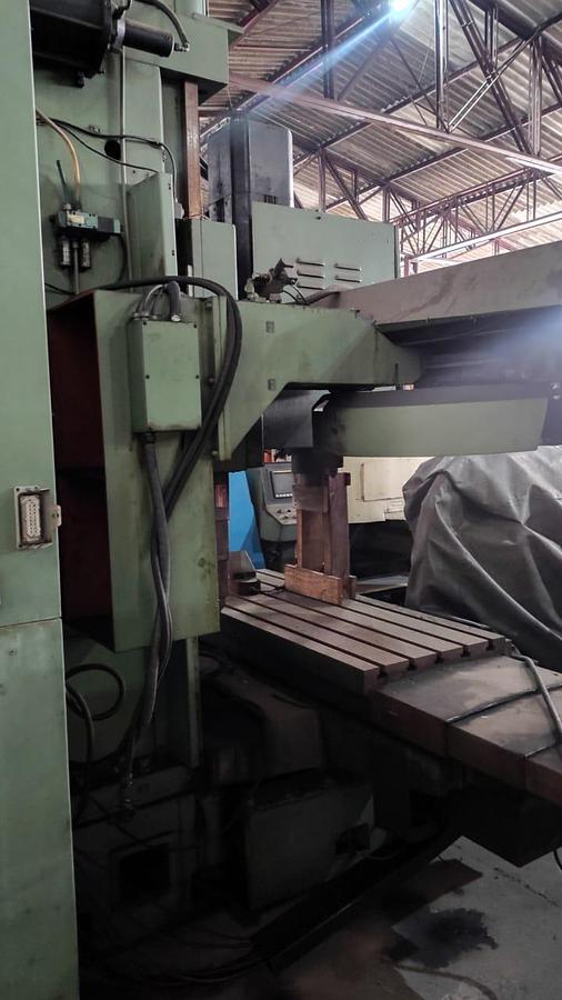 Usado Centro de Usinagem CNC Rocco 20V