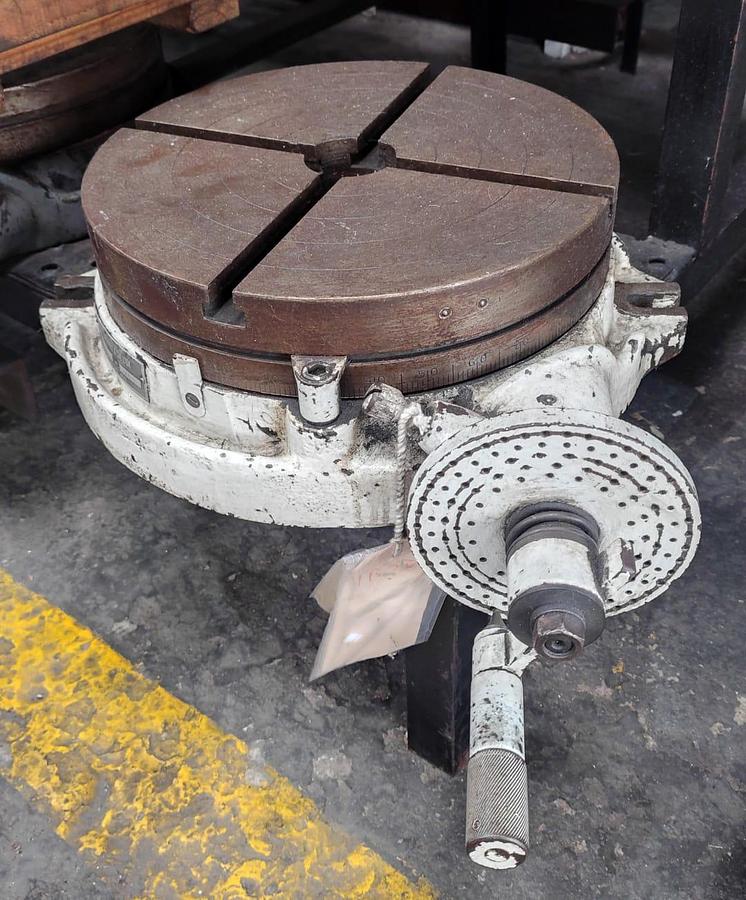 Usado Mesa Divisara 300mm Merail Safranek & Cia