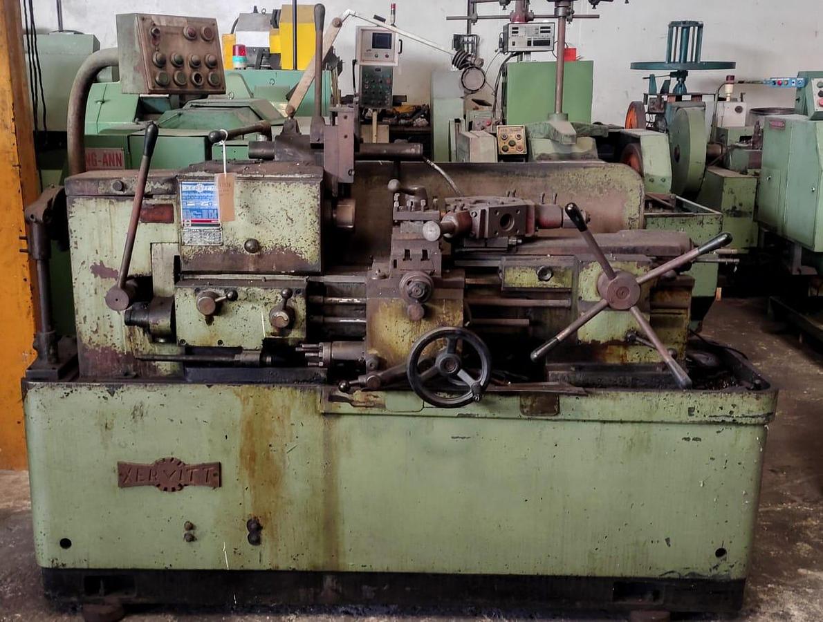 Usado Torno Revolver Xervitt MBL 1" 1/2