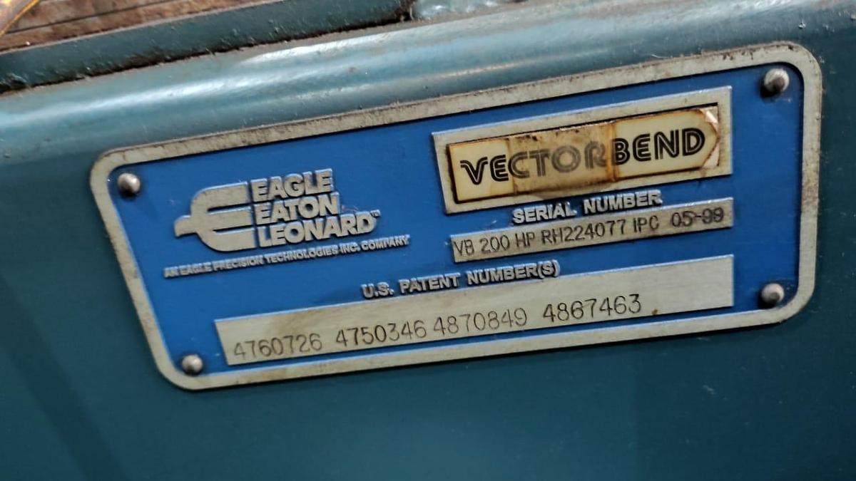 Usado Curvador de Tubos  Eagle Eaton Leonard VB200HP 