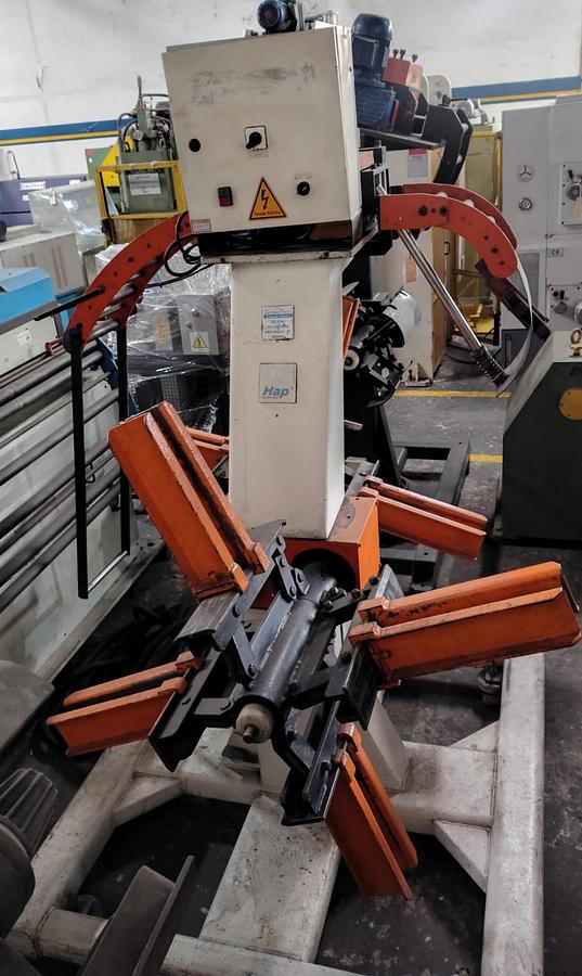 Usado Desbobinador com endireitador  Tecnopress