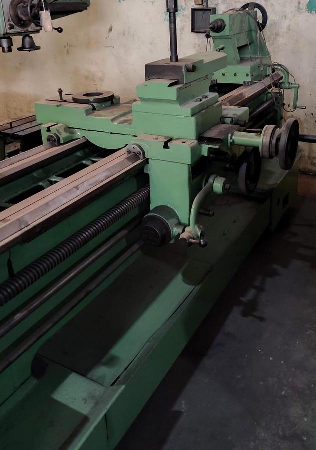 Usado Torno Mecânico Promeca  2000mm com Turbinadora