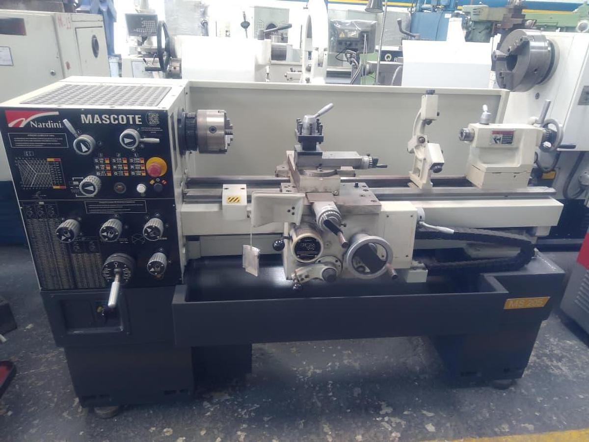 Usado TORNO MECÂNICO NARDINI MS-205 MASCOTE NOVO