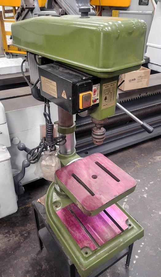 Furadeira e Rosqueadeira ZS 4116b