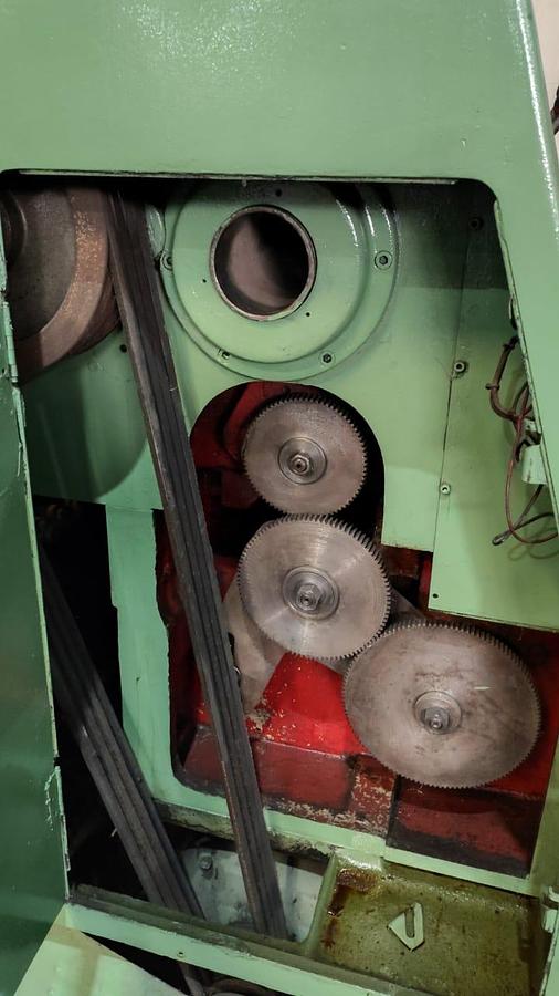 Usado Torno Mecânico Promeca  2000mm com Turbinadora