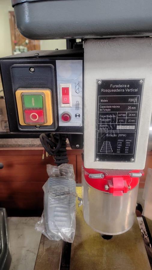 Usado Furadeira e Rosqueadeira de Bancada FBR 25 
