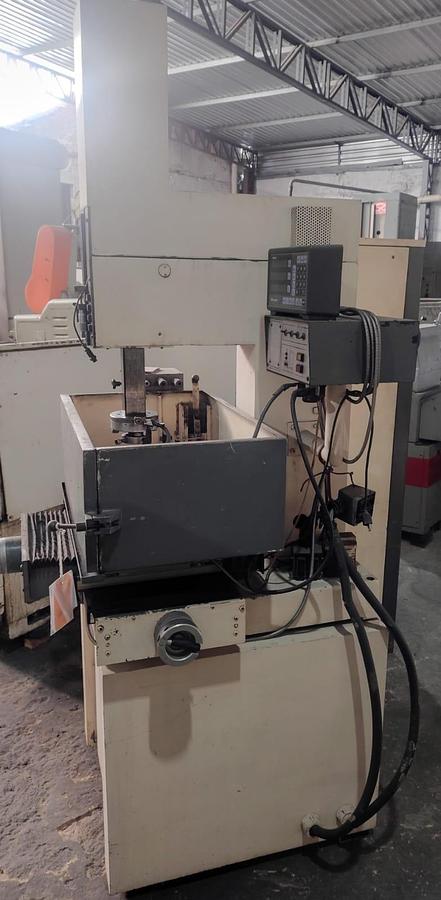 Usado ELETROEROSÃO PENETRAÇÃO ENGESPARK EDM 400