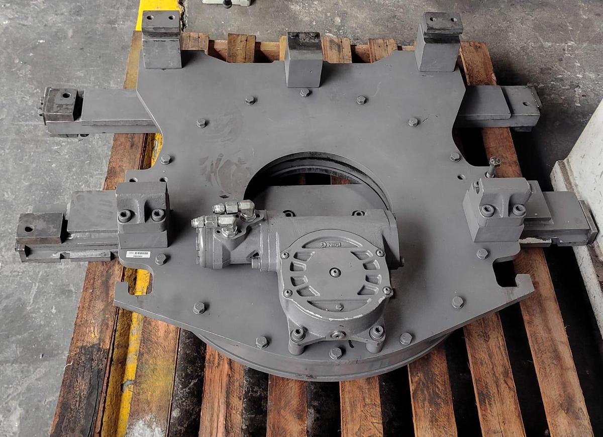 Usado Aparelho Giratório / Rotator CSN