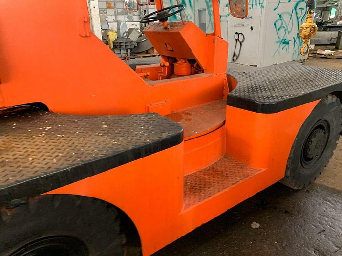 Used JLG Hydraulic Crane, Model: 886D