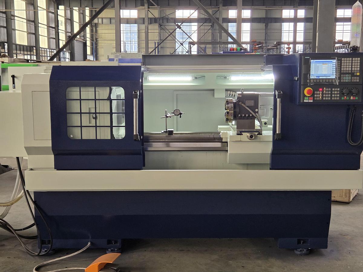Rogi CK400x1000 CNC lathe