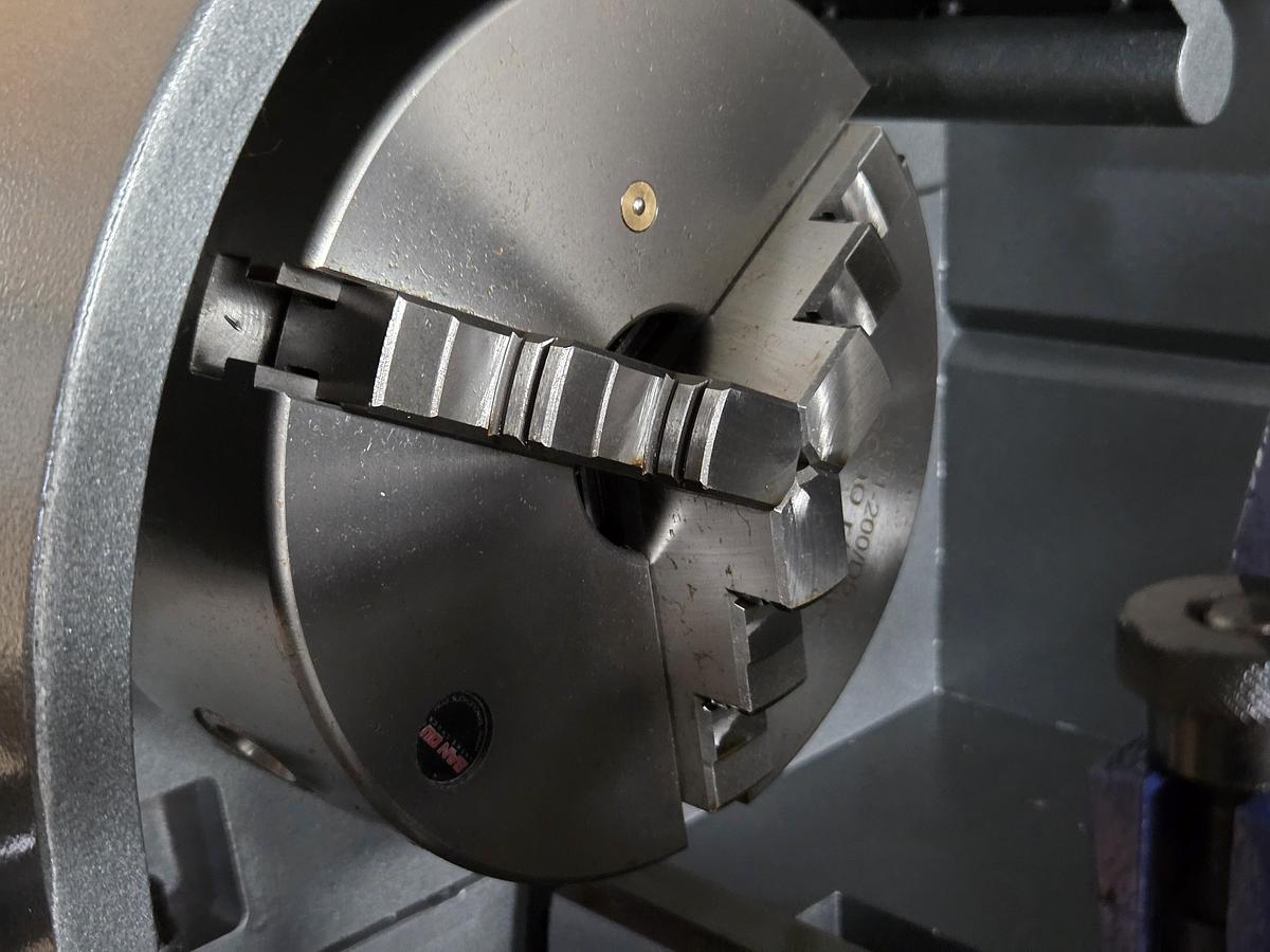 Rogi WL360x1000 lathe