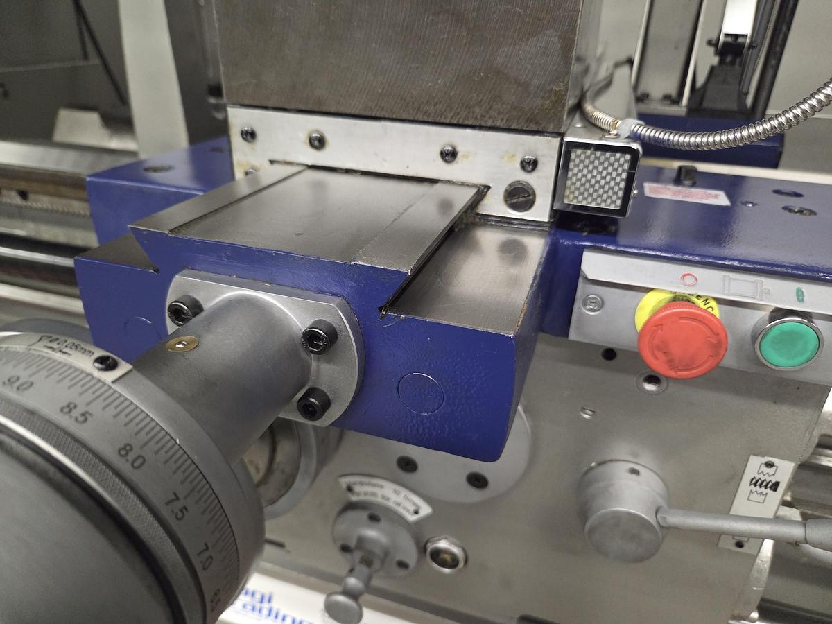 Rogi WM770x2000 lathe