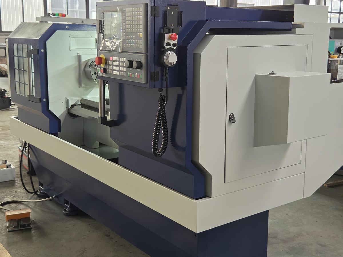 Rogi CK400x1000 CNC lathe