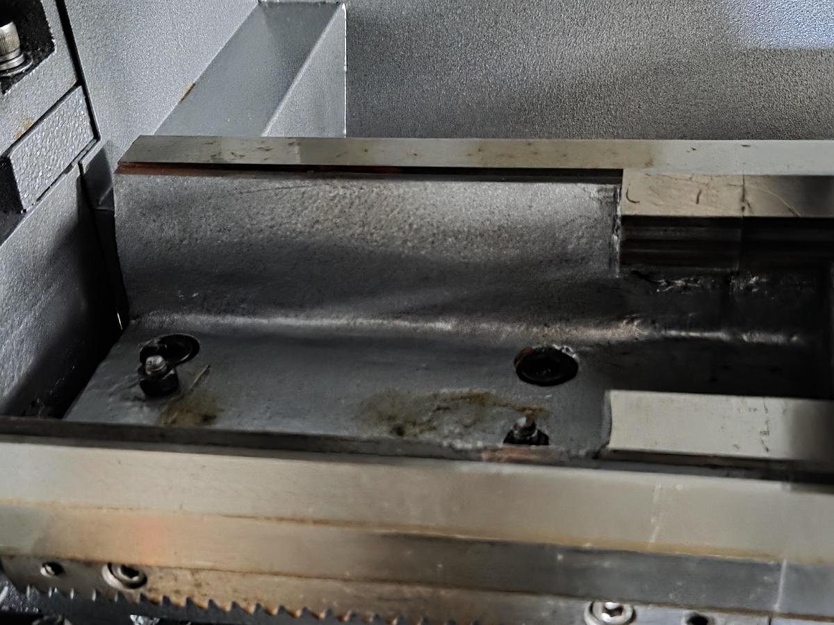 Rogi WM400x1000 lathe