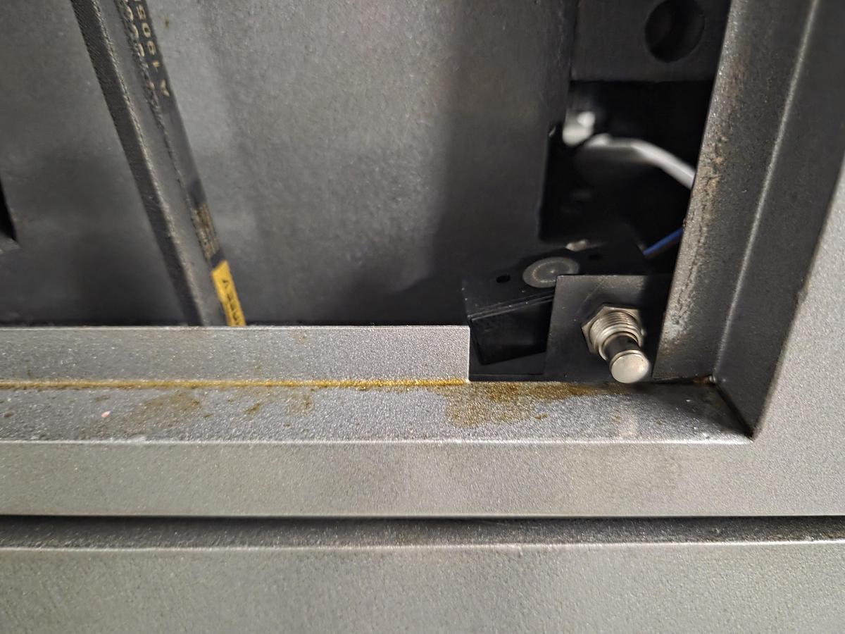 Rogi WM360Ax1000 lathe