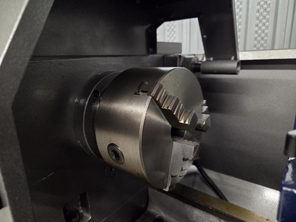 Rogi WM360Ax1000 lathe