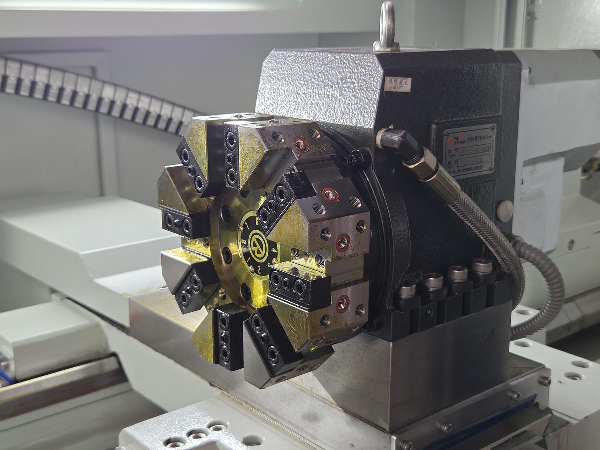Rogi CK400x1000 CNC lathe