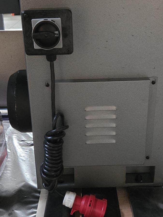 Rogi WM400x1000 lathe