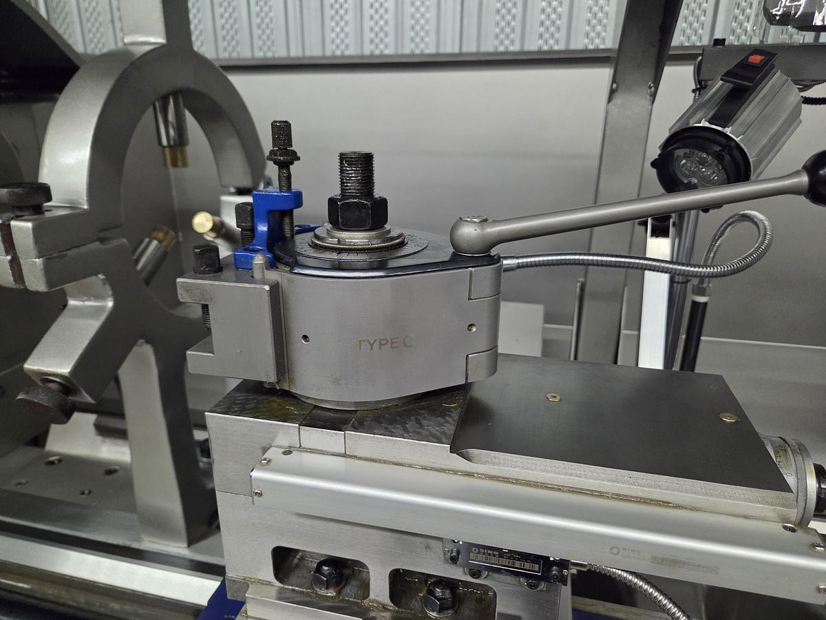 Rogi WM770x2000 lathe