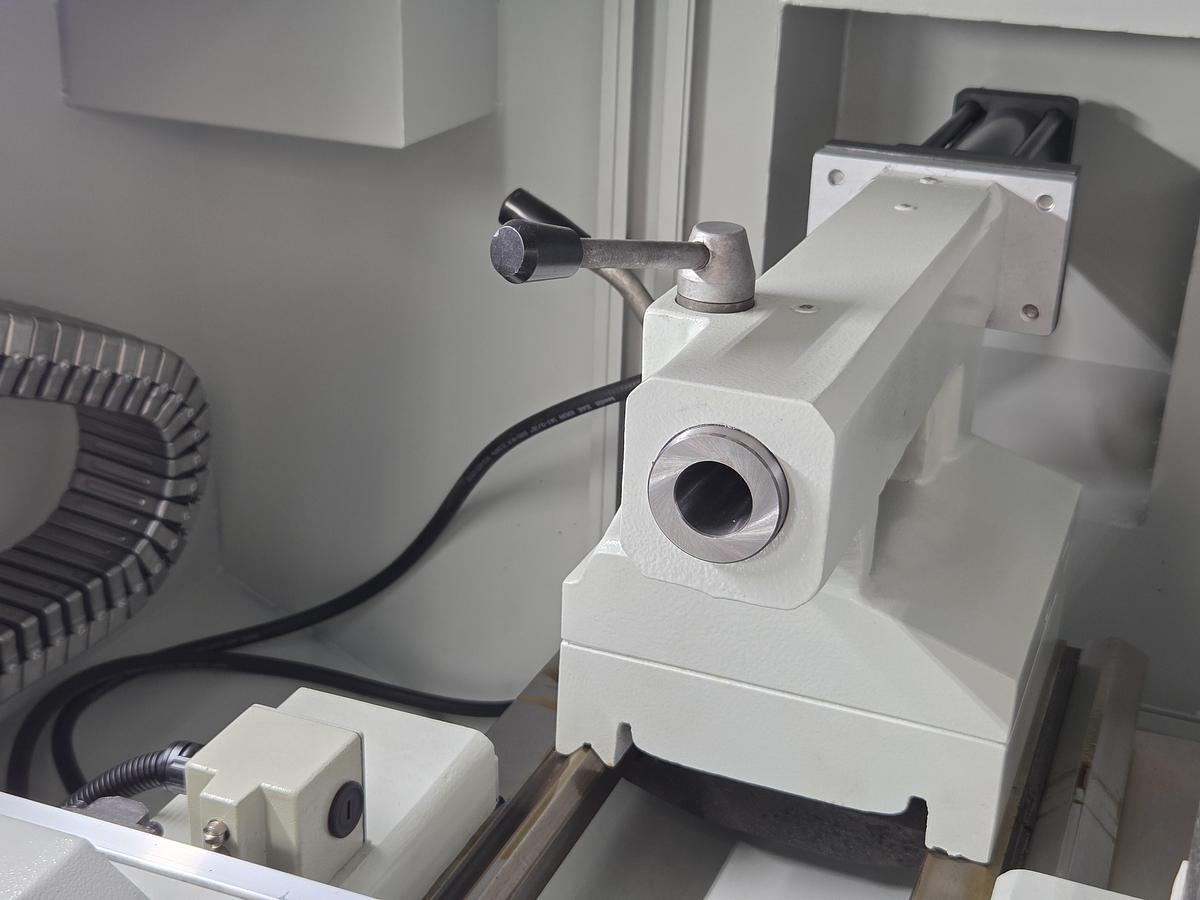 Rogi CK400x1000 CNC lathe