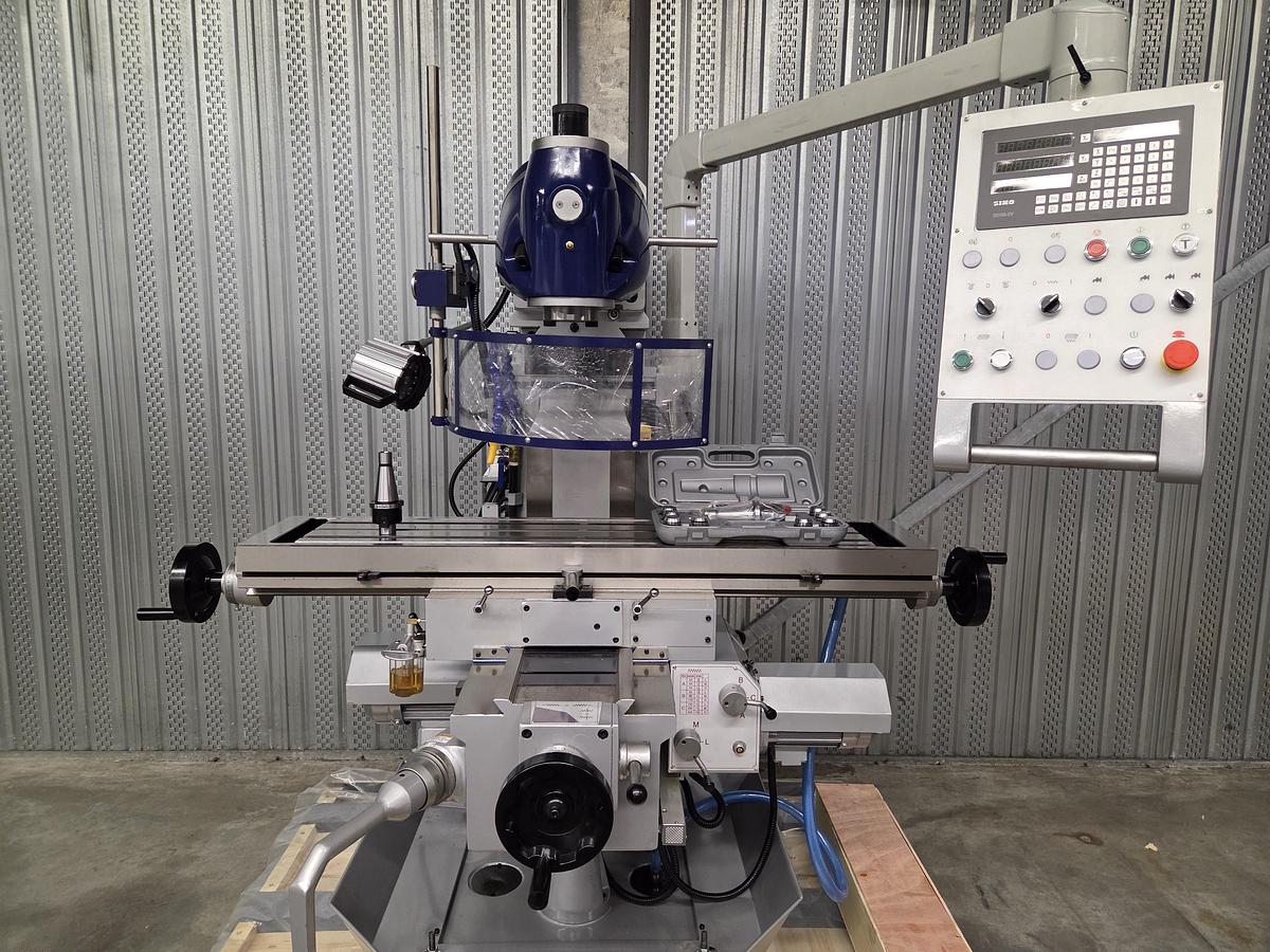 WUM100 - ROGI Universal Milling Machine