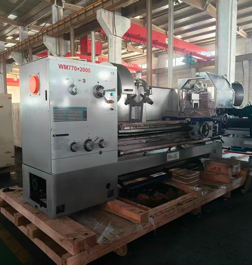 Rogi WM770 x 2000 lathe
