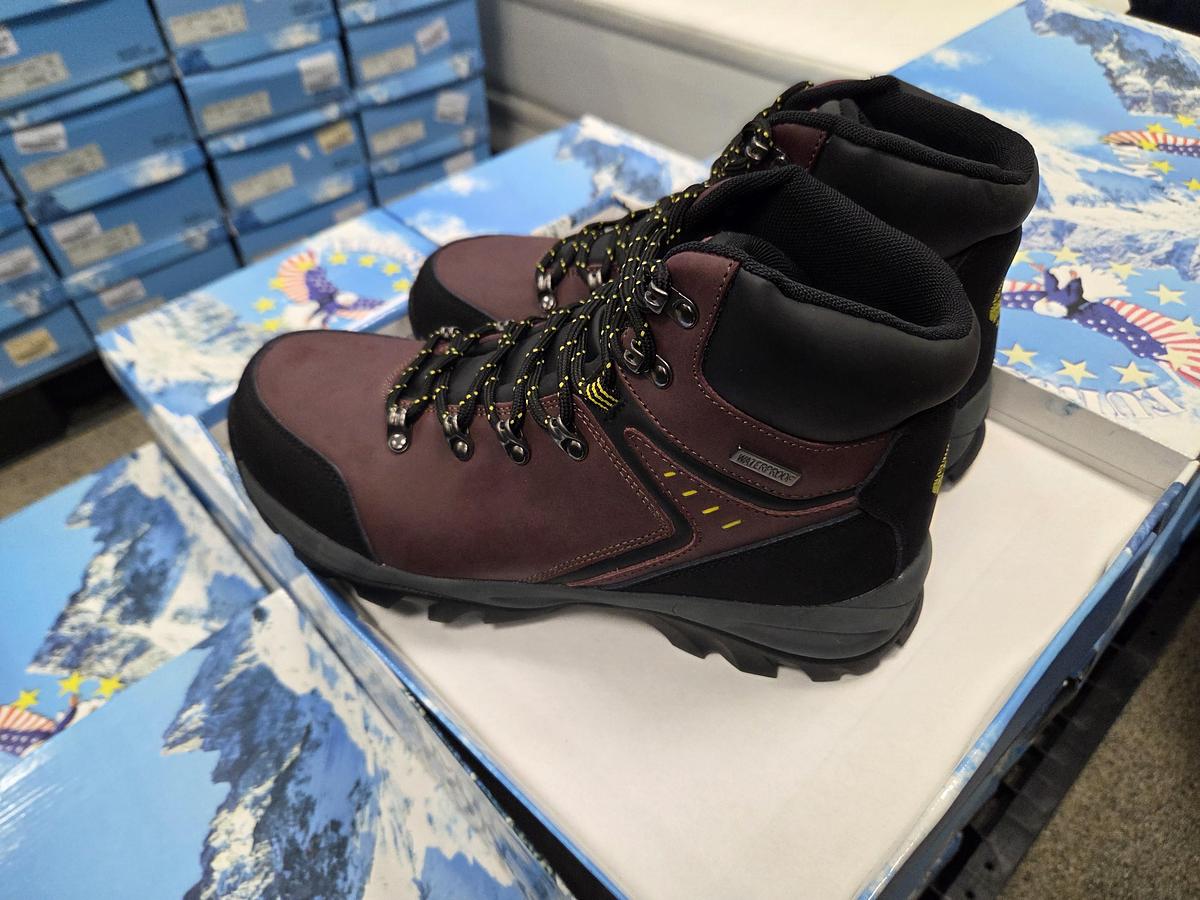 Eurostock EURO-TREKKING