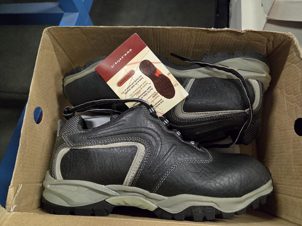 Timberland, Maurer, Cofra