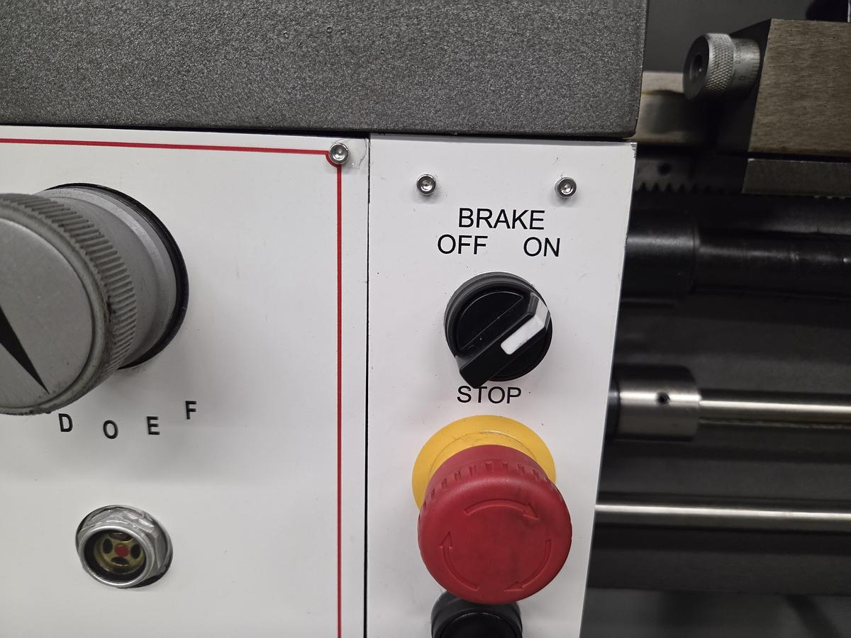 Rogi WM360Ax1000 lathe