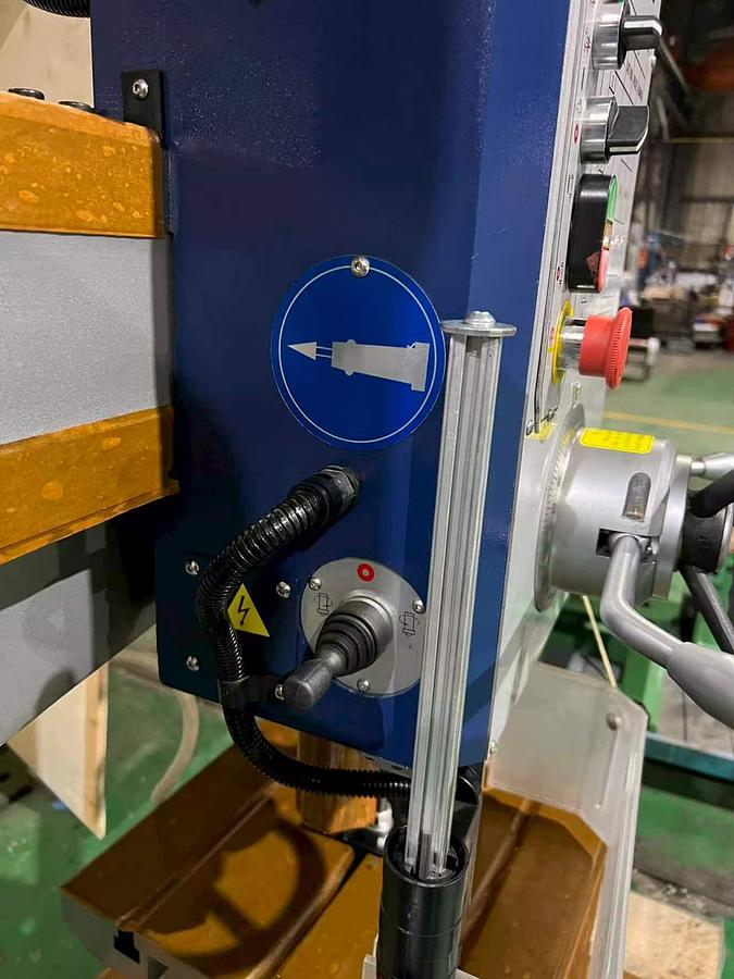 MRD4010 - ROGI Radial Drilling Machine