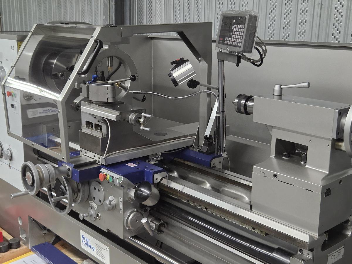 Rogi WM770x2000 lathe