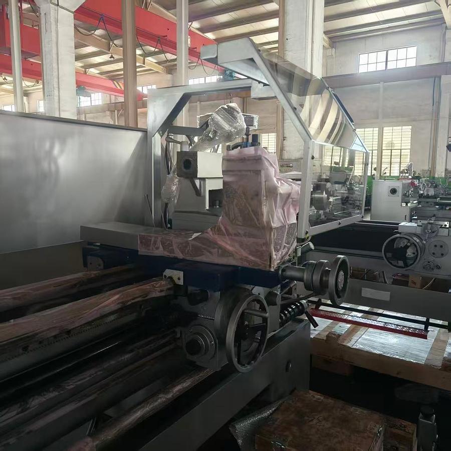 Rogi WM770 x 2000 lathe