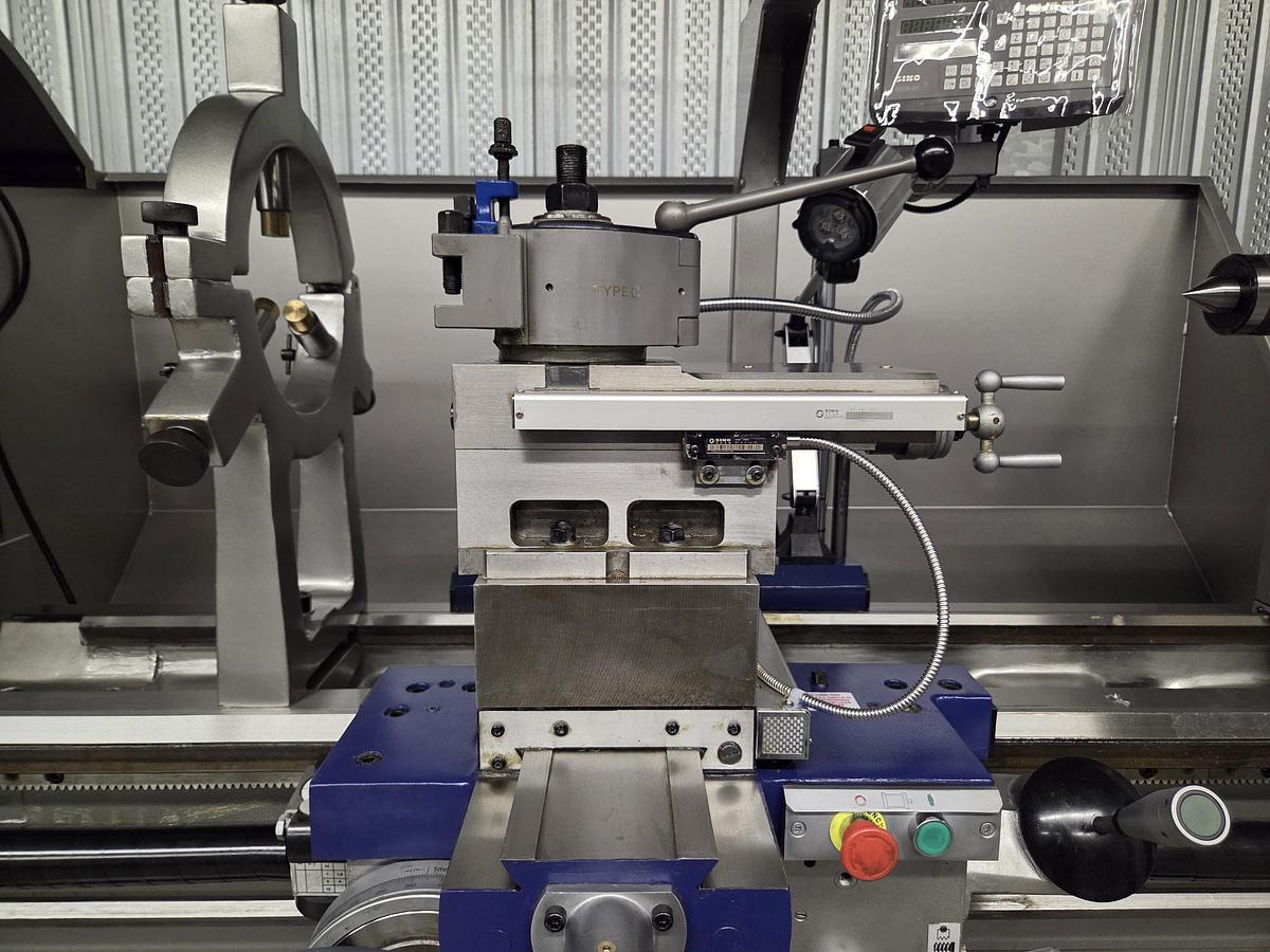Rogi WM770x1500 lathe