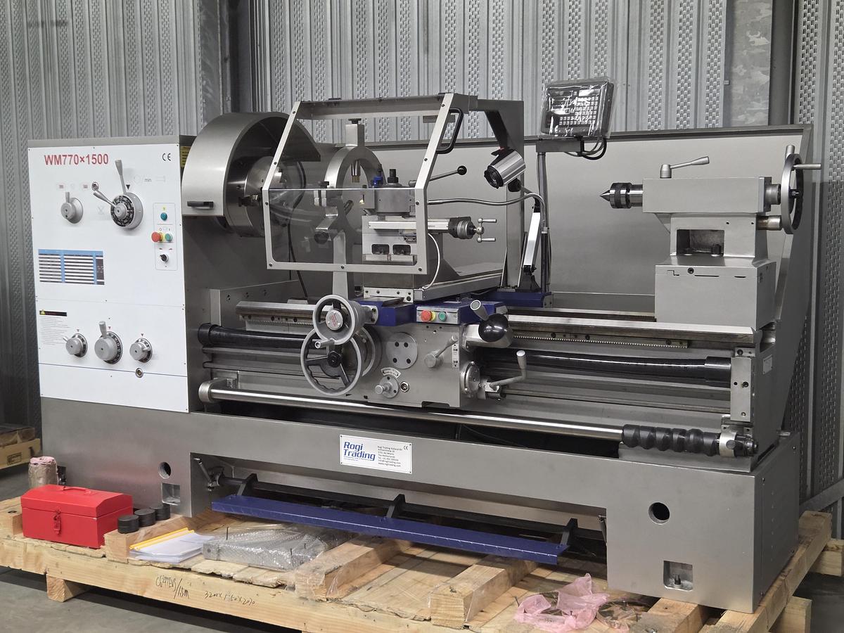 Rogi WM770x2000 lathe