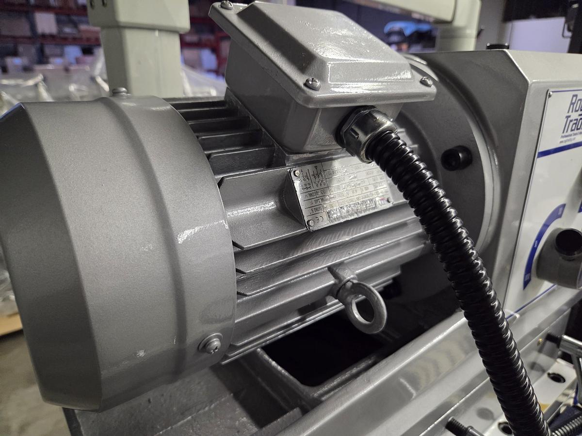 WUM100 - ROGI Universal Milling Machine