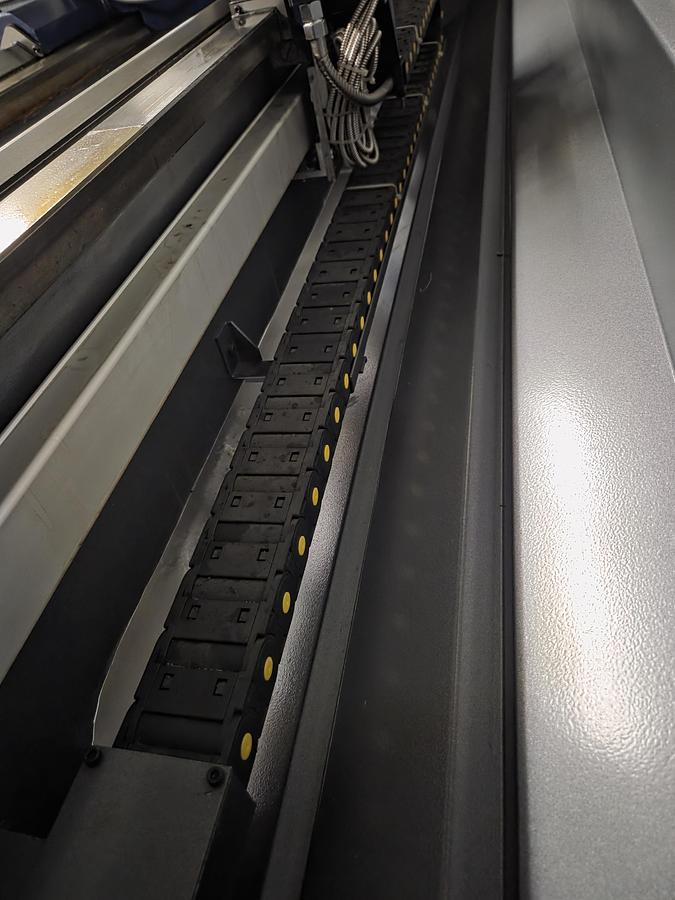 Rogi WL560x2000 lathe