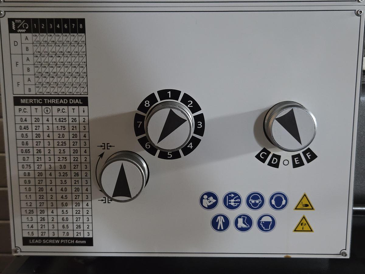 Rogi WM400x1000 lathe