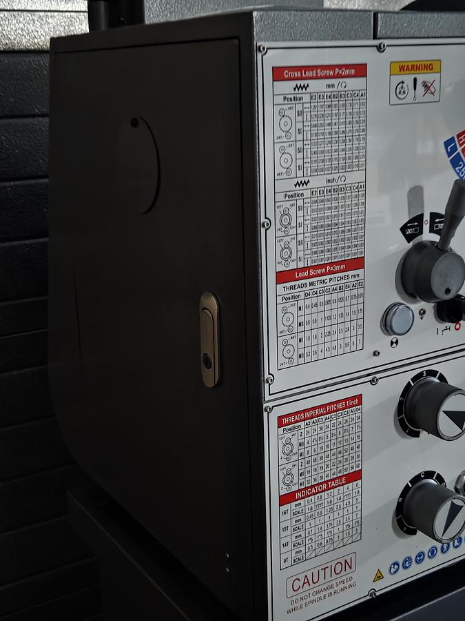 Rogi WL360x1000 lathe