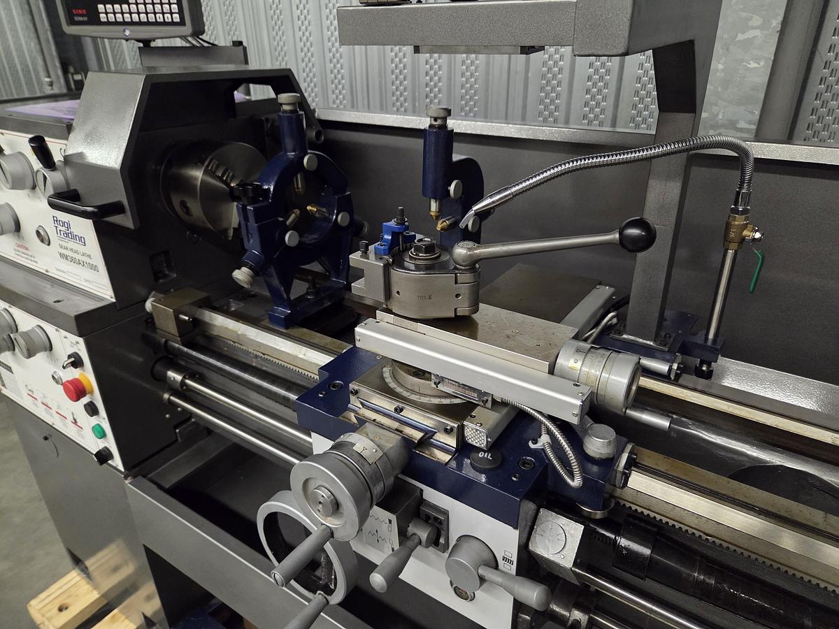 Rogi WM360Ax1000 lathe