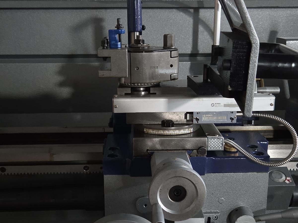 Rogi WL360x1000 lathe