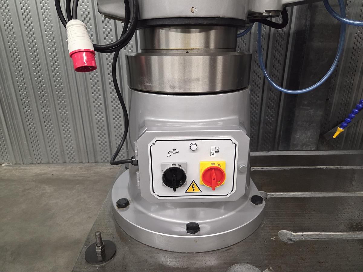 MRD4013 Topline - ROGI Radial Drilling Machine