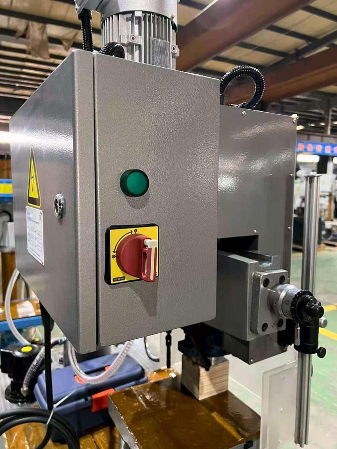 MRD3207VP - ROGI Radial Drilling Machine