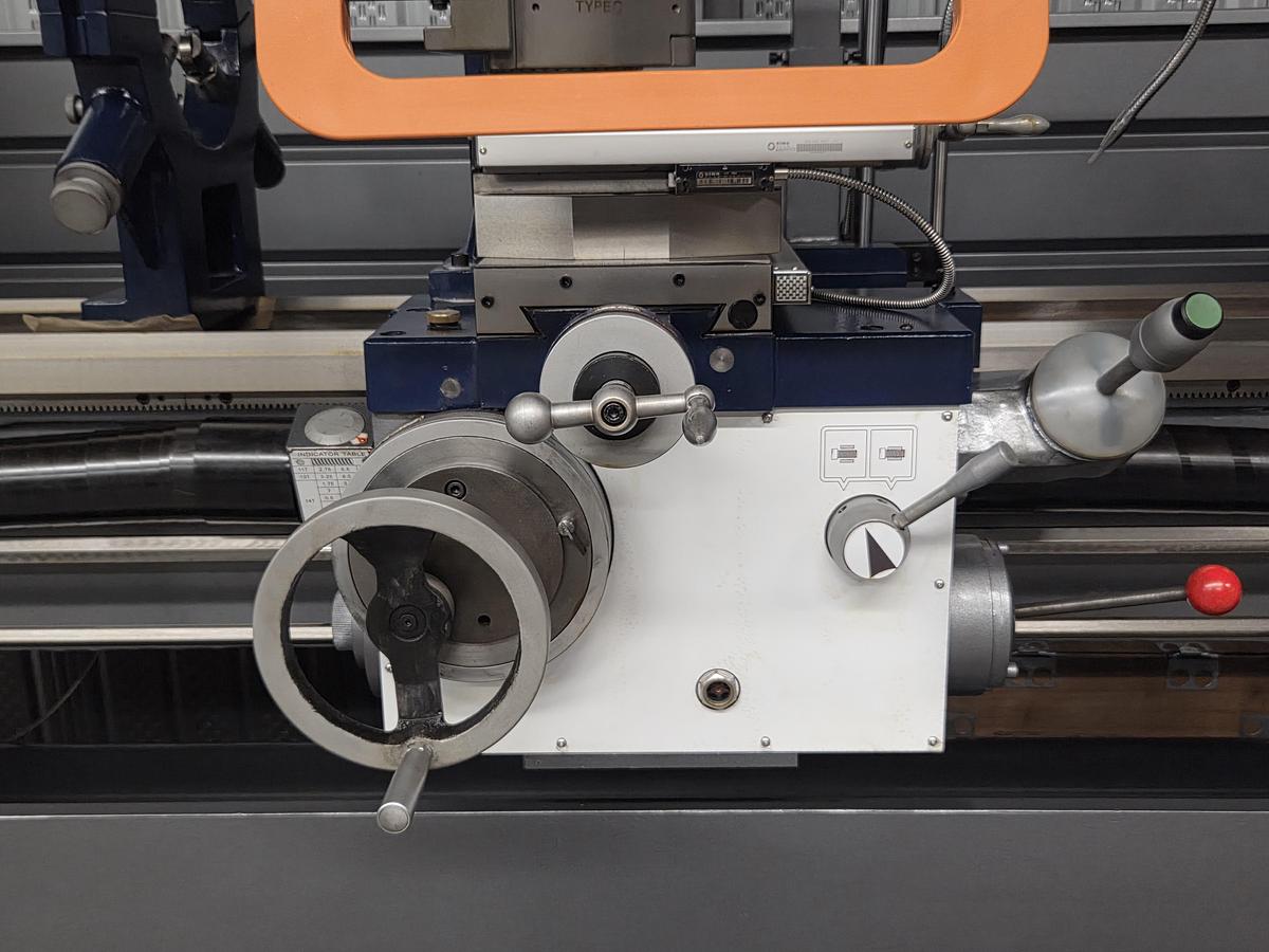 Rogi WL560x2000 lathe