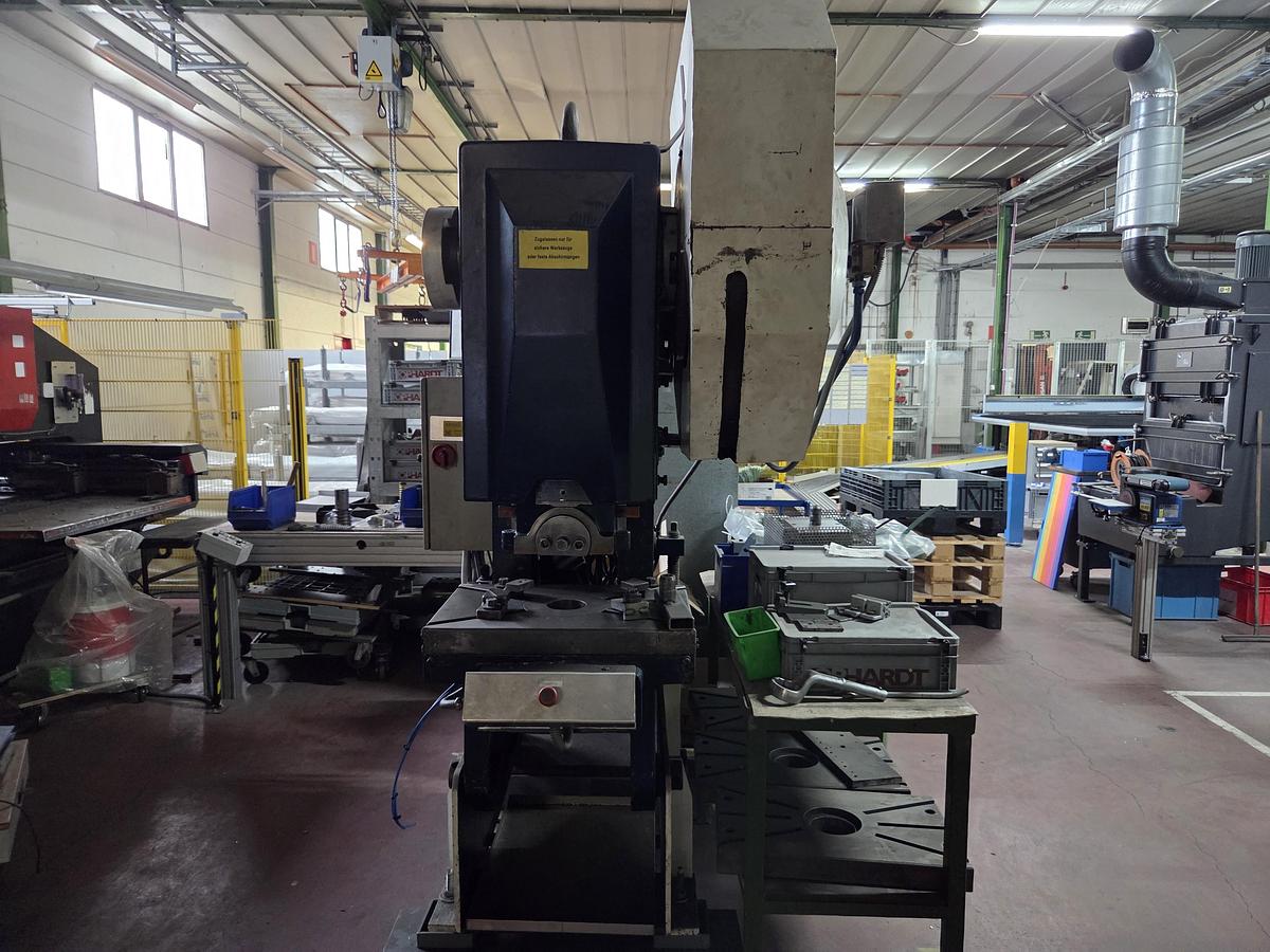 Used 1976 Smeral Trnava LENR 40 A