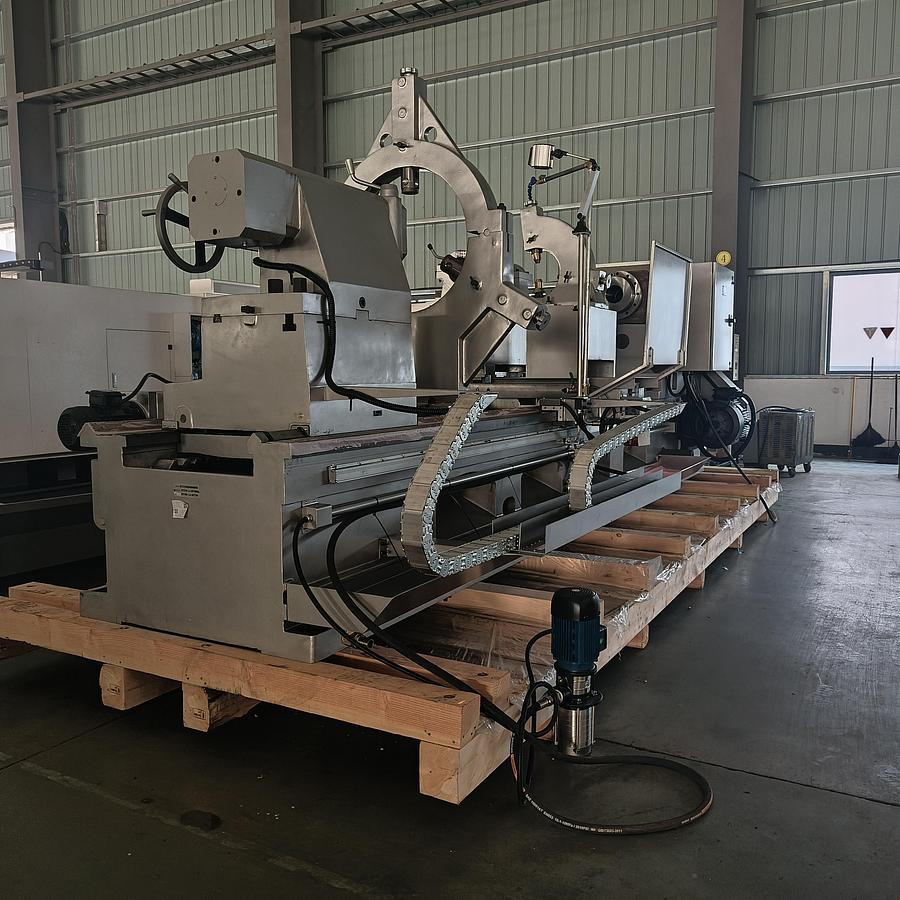 Rogi CW61160x3000 lathe