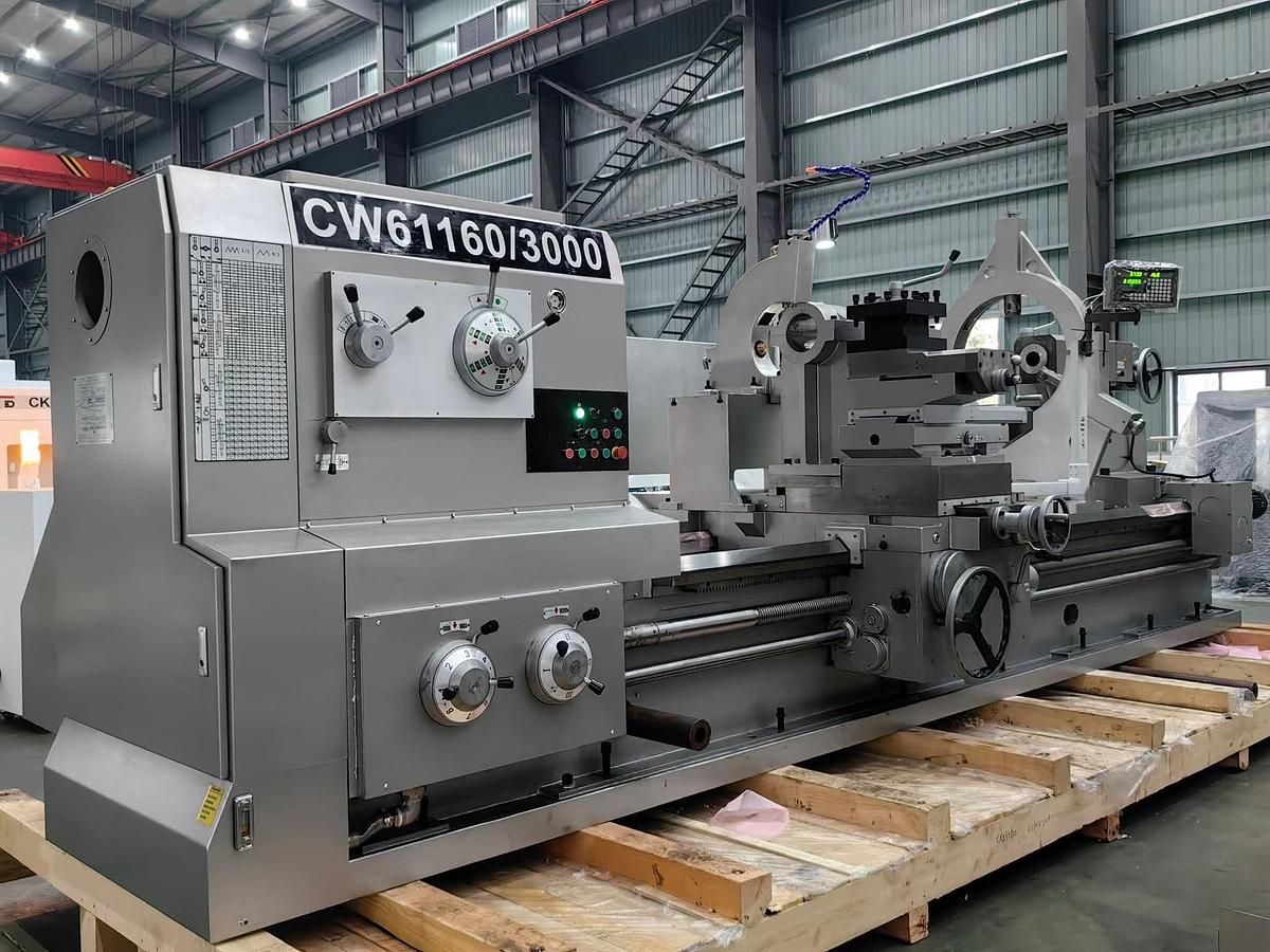 Rogi CW61160 lathe