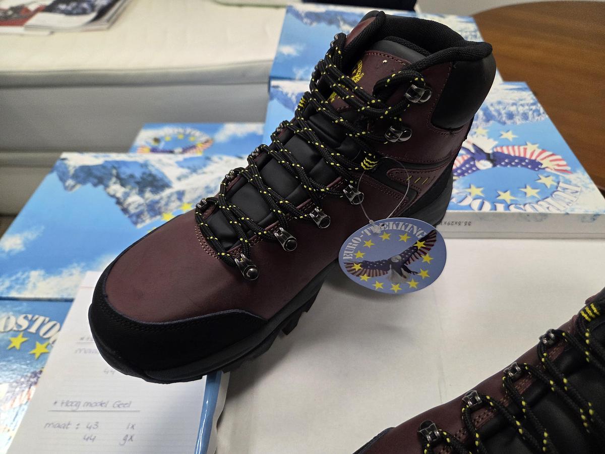 Eurostock EURO-TREKKING