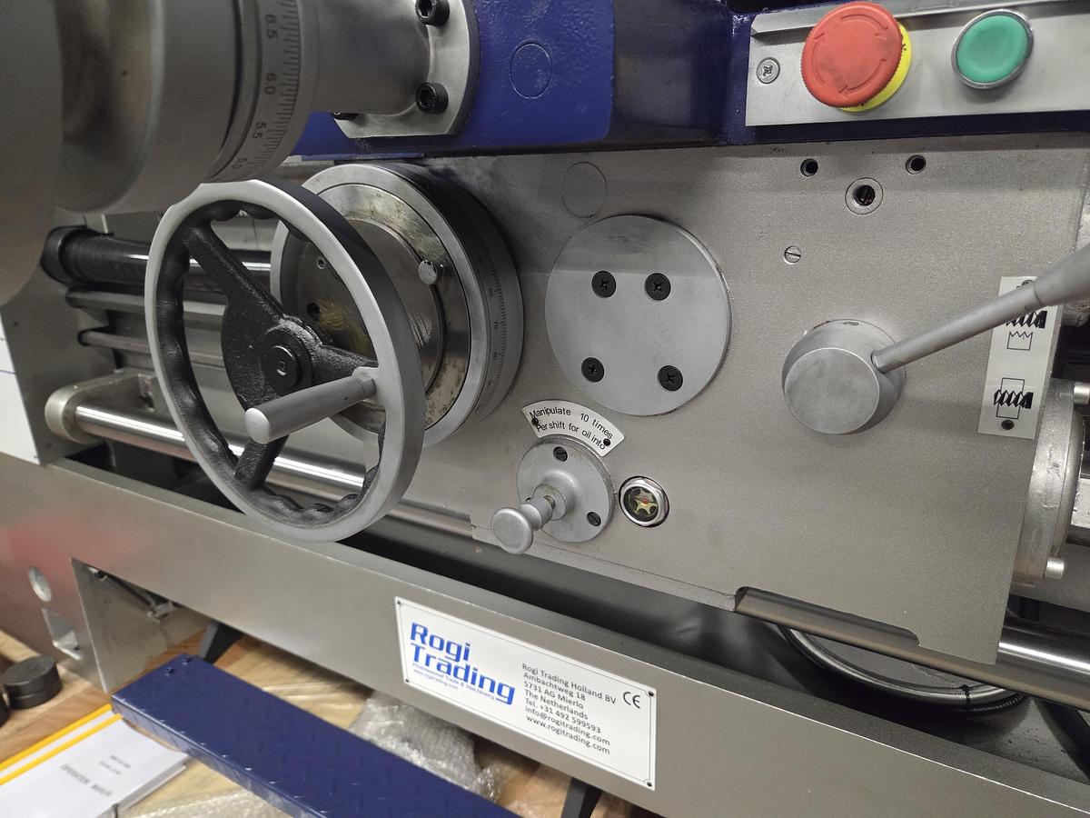 Rogi WM770x2000 lathe